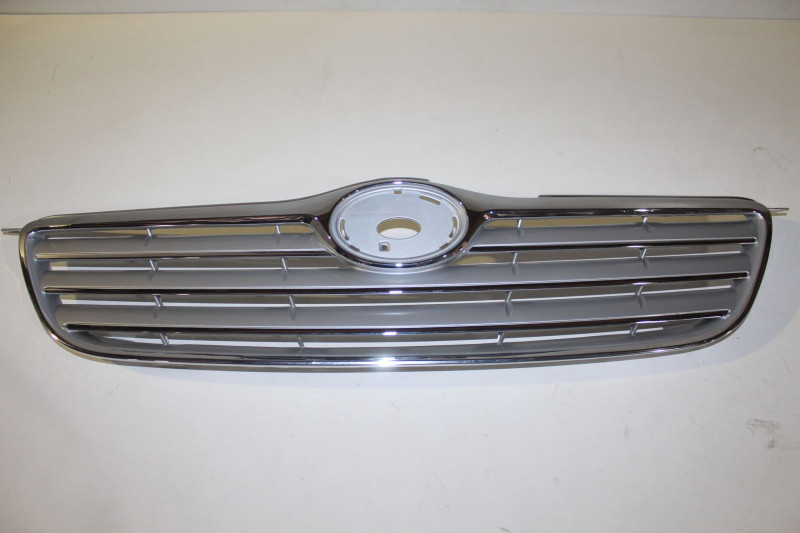 TOYOTA MAIN GRILLE COROLLA/COCKROACH 1.4 GRAY/CROME 2004/07