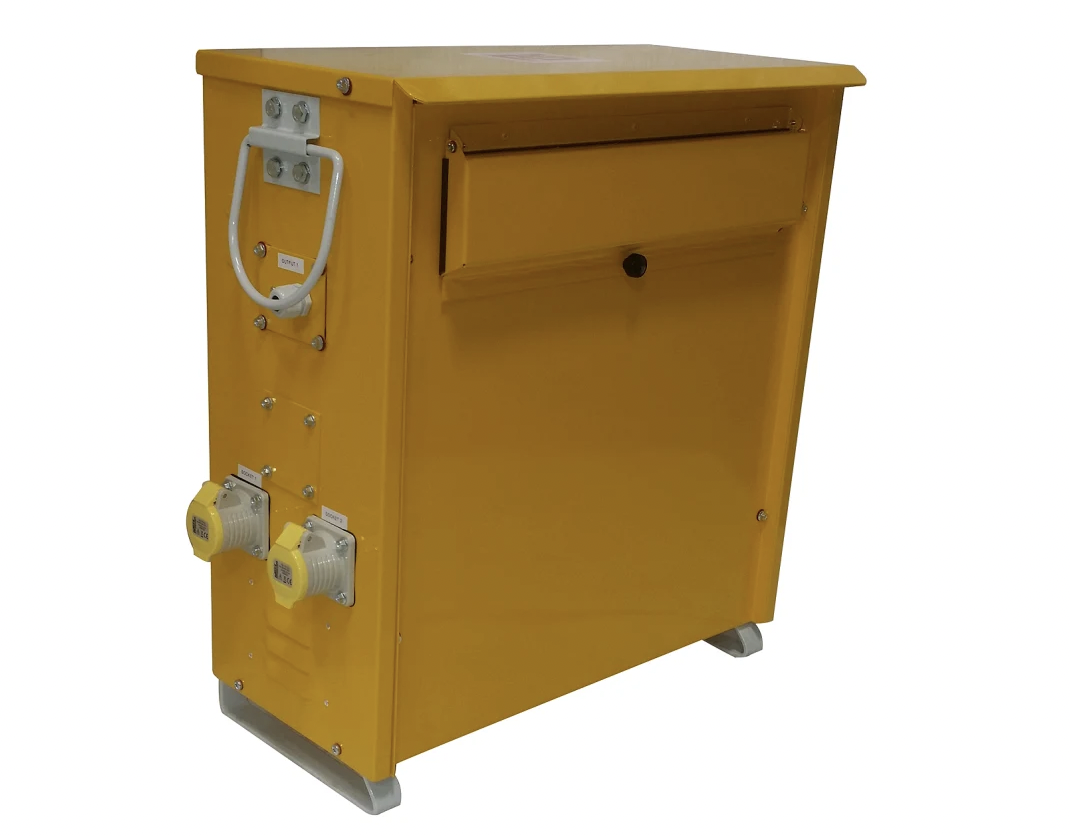 Carroll & Meynell 1.65kVA Site Transformer, 230V ac Primary, ±110V ac Secondary, 15A O/P
